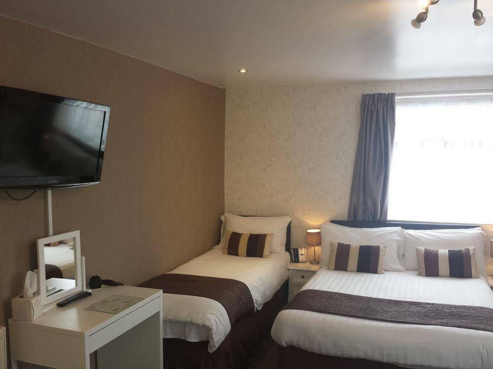 Mardonia Hotel بلاكبول المظهر الخارجي الصورة